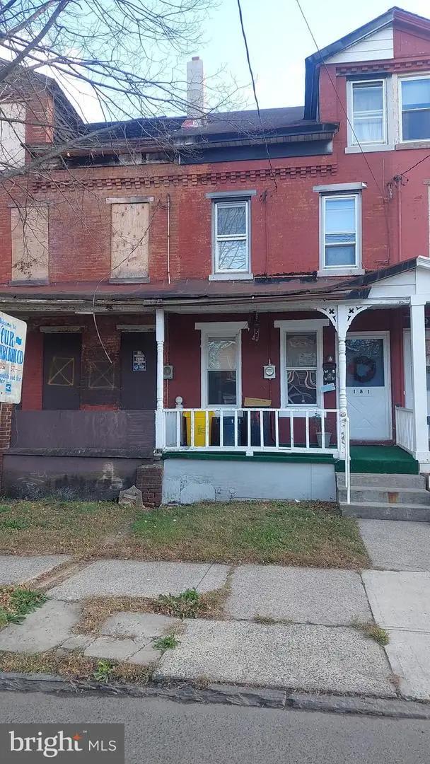 181 Locust St, Trenton, NJ 08609 - #1