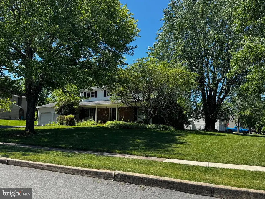 1 Tina Dr, Titusville, NJ 08560 - #2