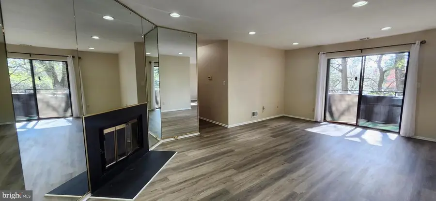 124 Wood Mill #124, East Windsor, NJ 08512 - #2