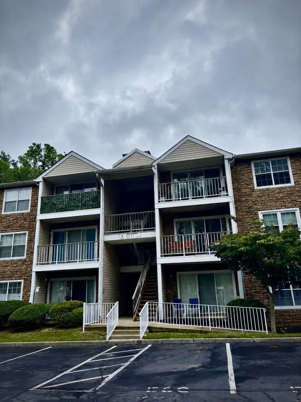 17 Holly Ct, HAMILTON, NJ 08619