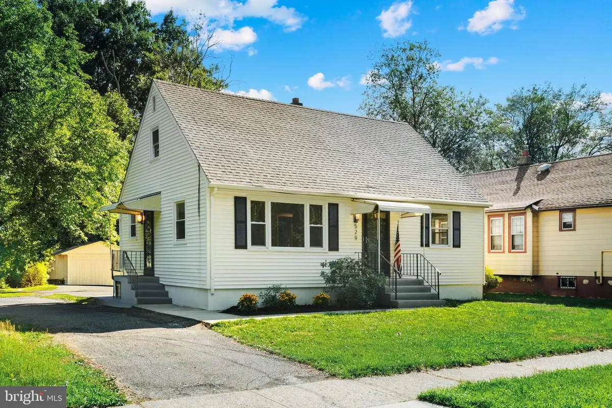 529 Hunt Ave, Hamilton, NJ 08610 - #1