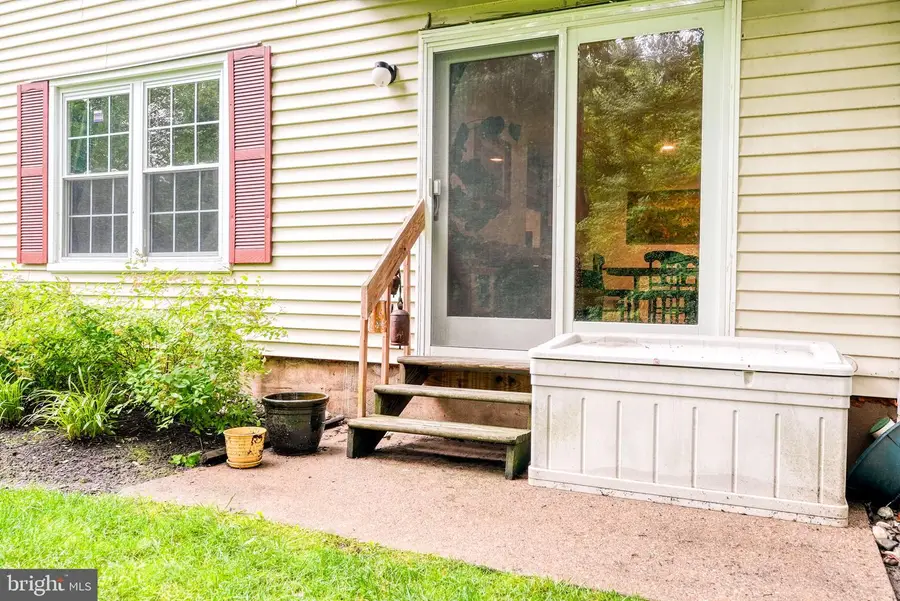 33 Coral Tree Ct, Lawrence, NJ 08648 - #3