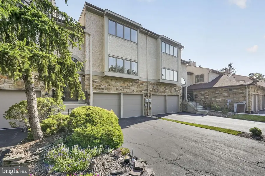 75 Woodmont, Lawrenceville, NJ 08648 - #3