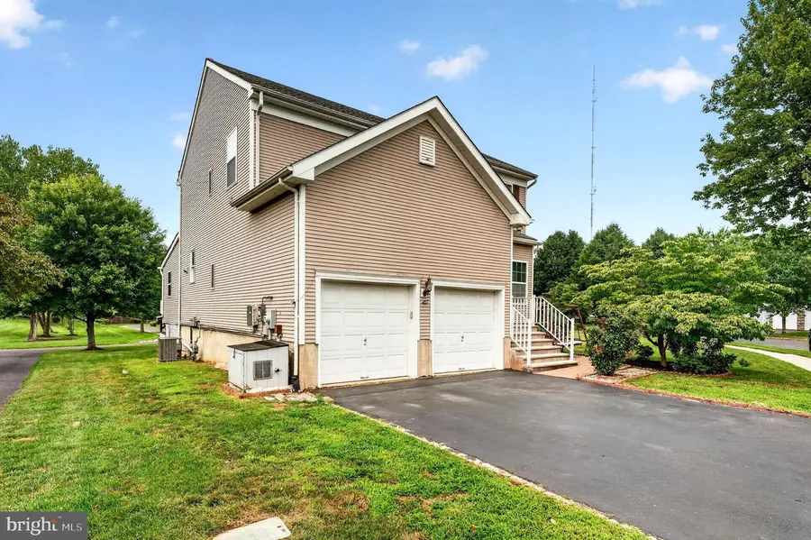 83 Fountayne Ln, Lawrence, NJ 08648 - #3
