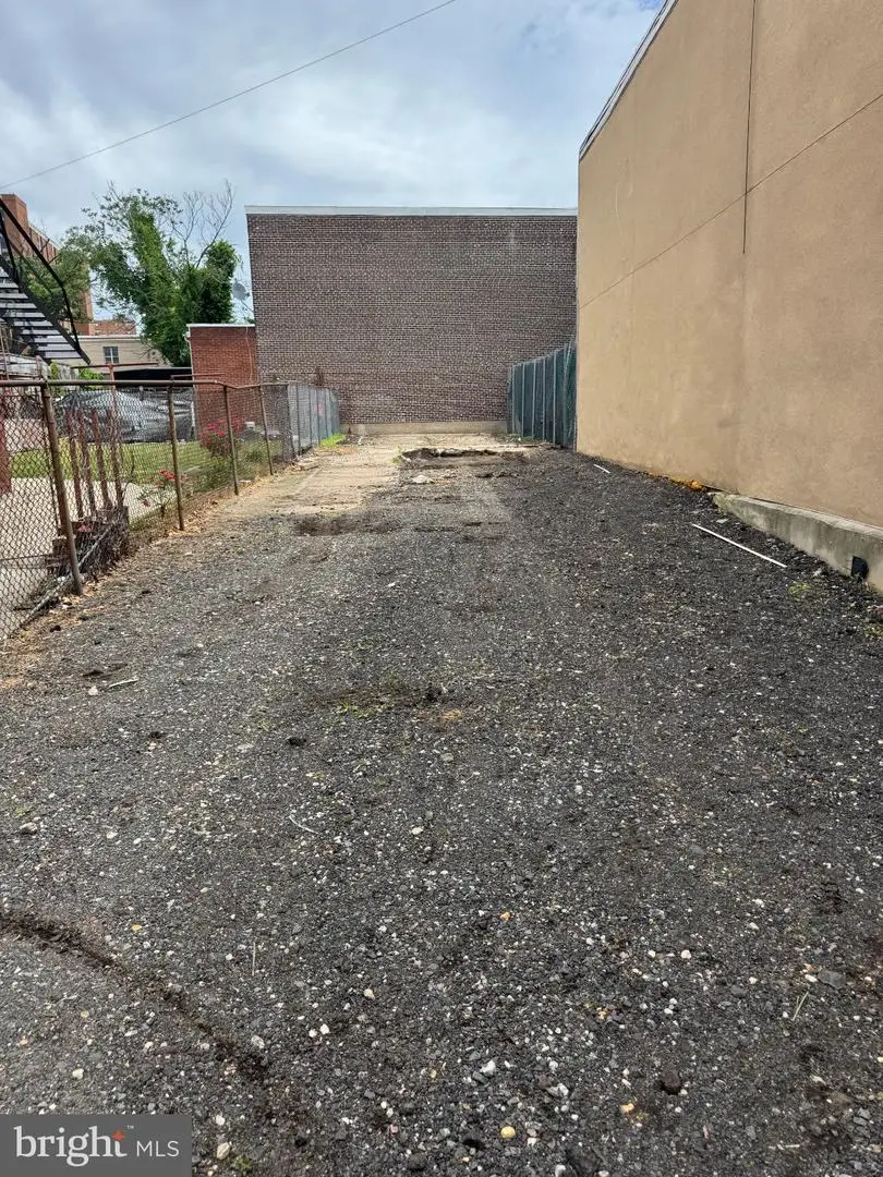 230 S Clinton Ave, Trenton, NJ 08609 - #1