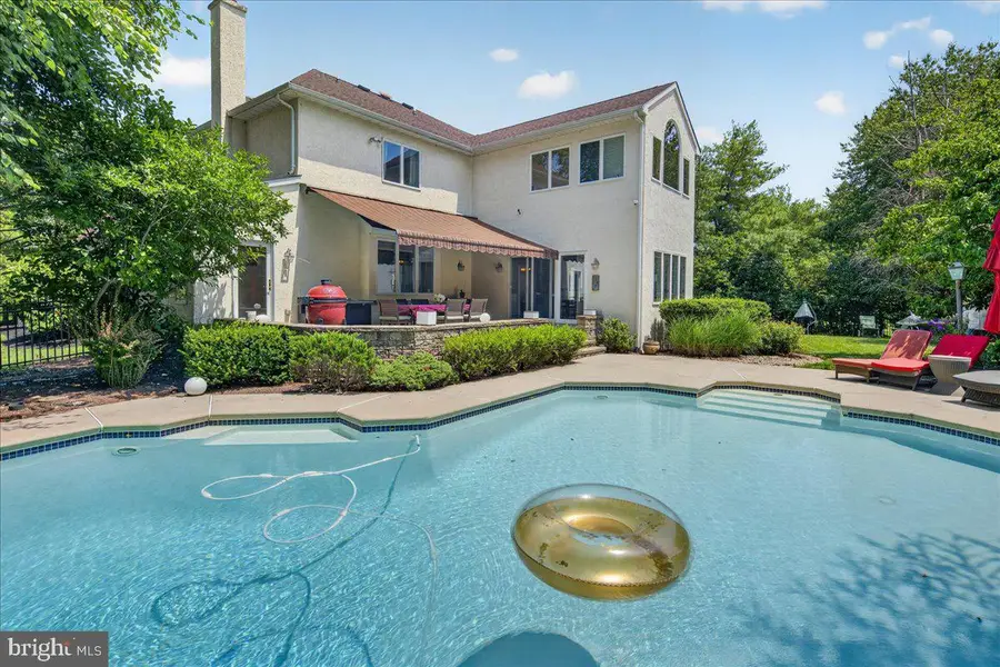 157 Christopher Dr, Princeton, NJ 08540 - #2