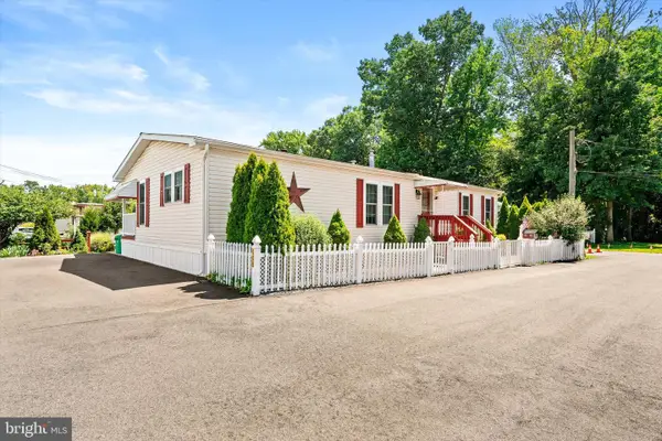 605 Third Ave, ROBBINSVILLE, NJ 08691