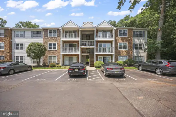 27 Juniper Way, HAMILTON, NJ 08619