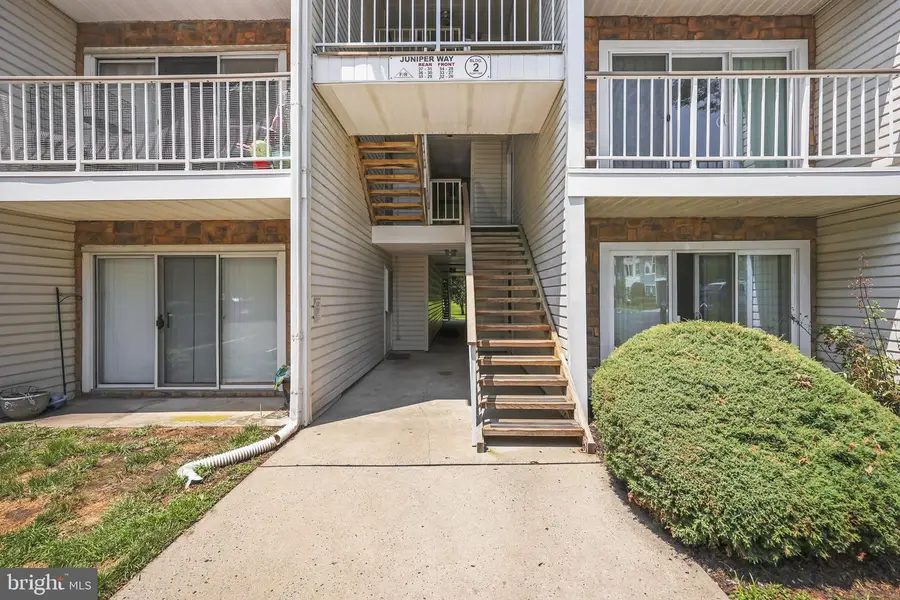 27 Juniper Way, Hamilton, NJ 08619 - #2