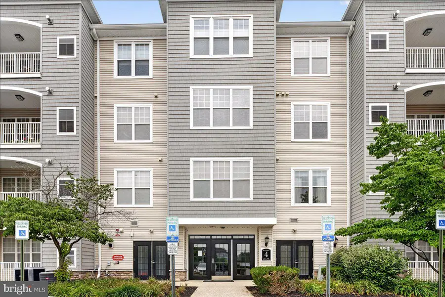 425 Masterson Ct, Ewing, NJ 08618 - #2