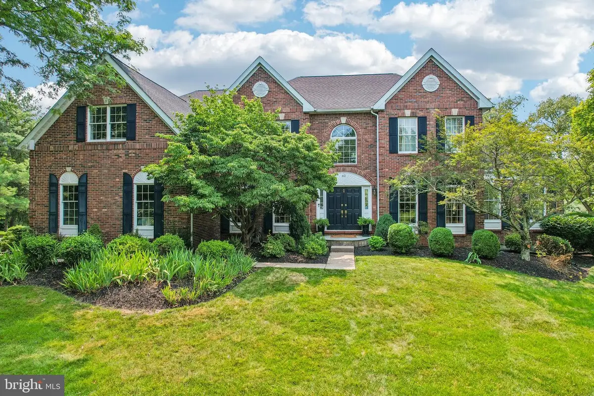 42 Christopher Dr, Princeton, NJ 08540 - #1