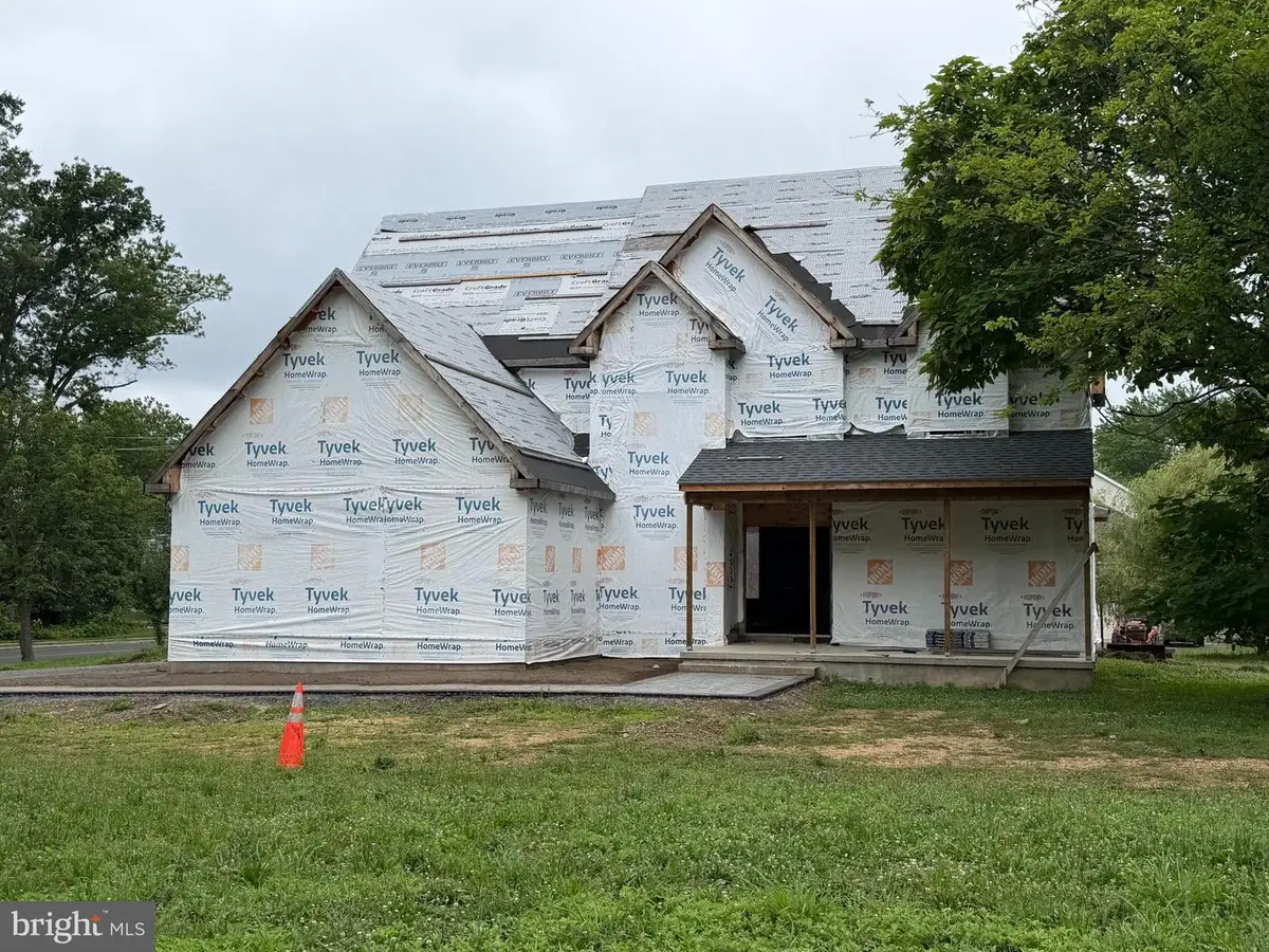 43 Basin Rd, Hamilton, NJ 08619 - #1