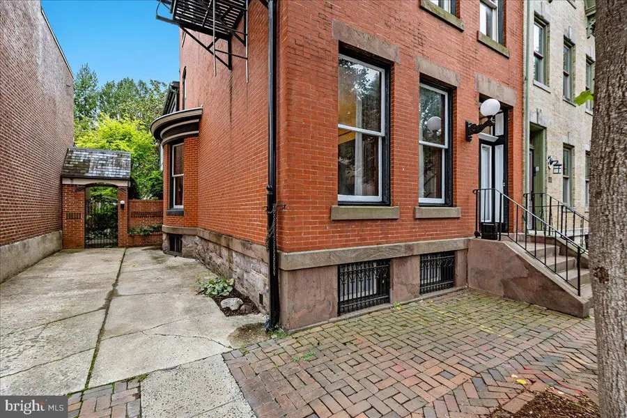 113 Jackson St, Trenton, NJ 08611 - #2