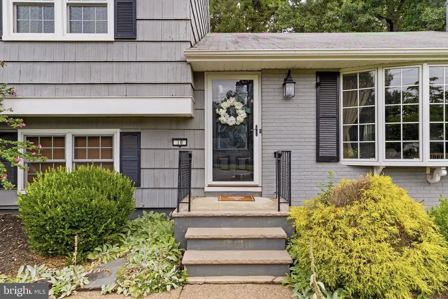 10 Boxwood Ct, Ewing, NJ 08628 - #3