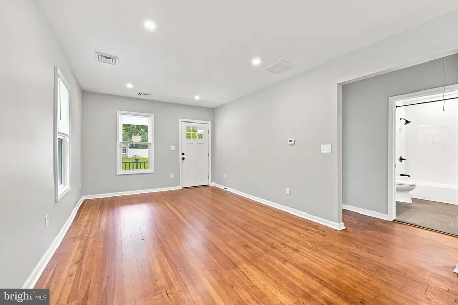 107 Broad Ave, Ewing, NJ 08618 - #3