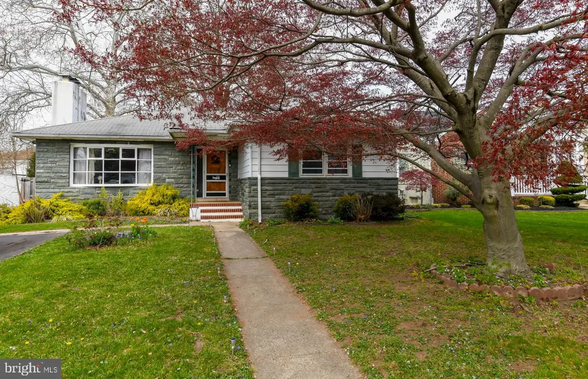 111 Atkins Ave, Hamilton, NJ 08610 - #1