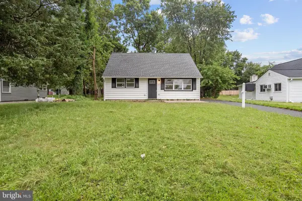 49 Farrell Ave, EWING, NJ 08618