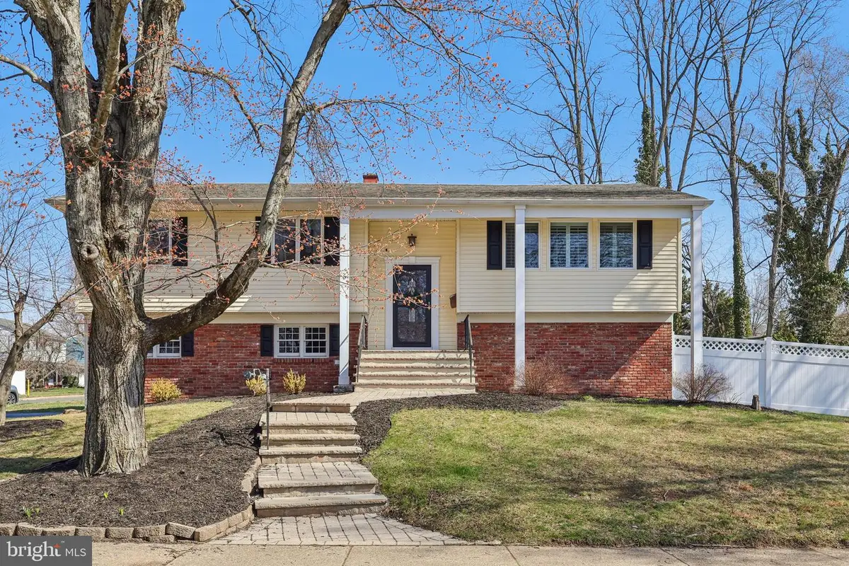 6 Rydal Dr, Lawrence, NJ 08648 - #1