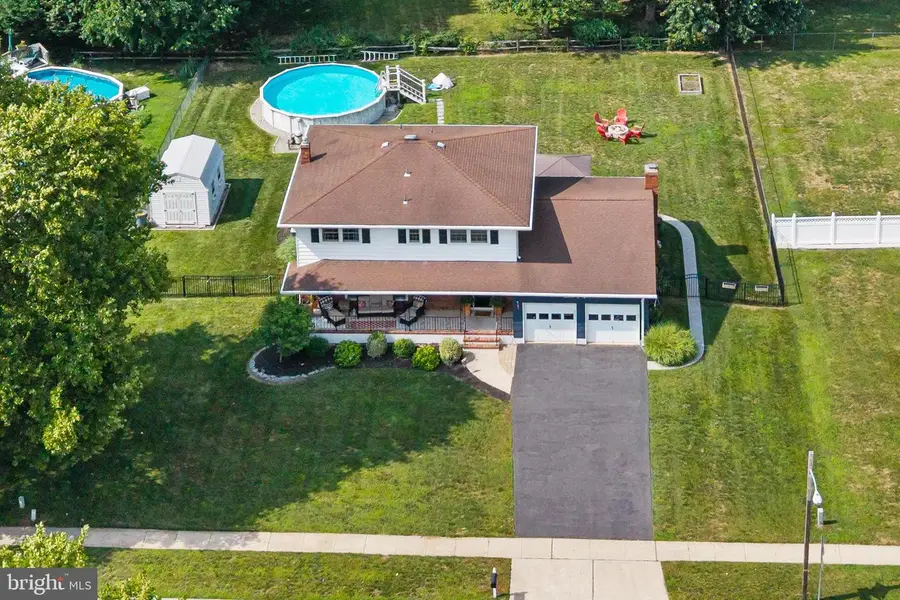 1108 Estates Blvd, Hamilton, NJ 08690 - #2