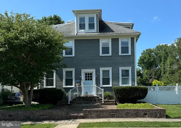 21 Craven Ln, LAWRENCE TOWNSHIP, NJ 08648