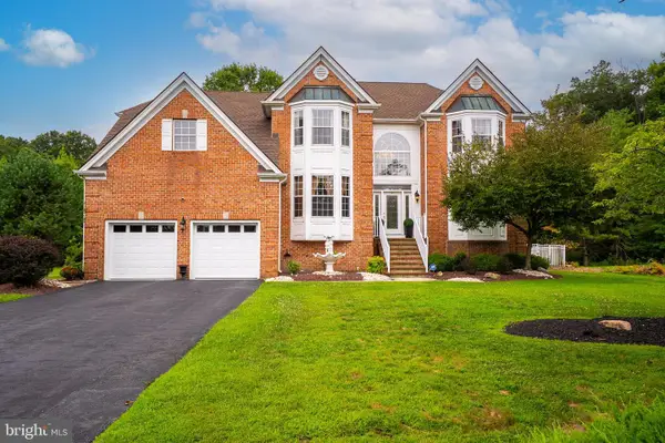 33 Pierce Rd, EAST WINDSOR, NJ 08520