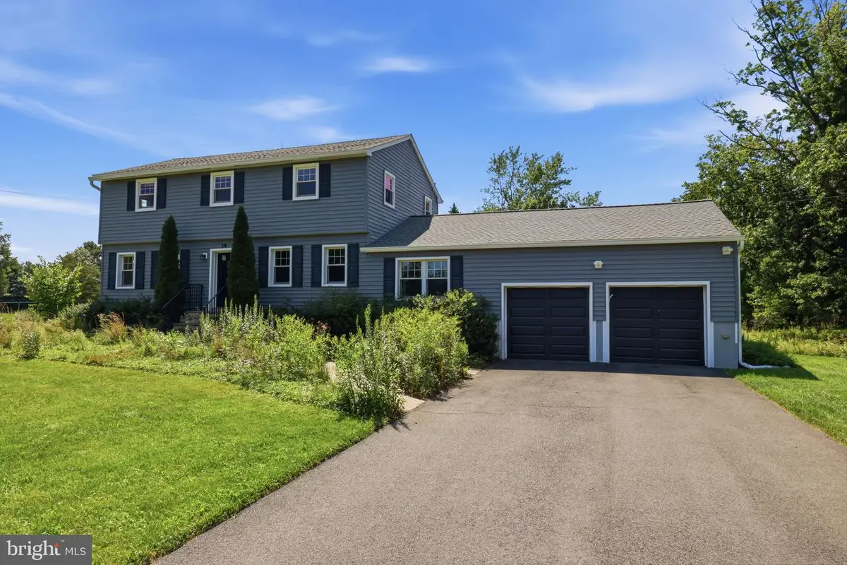 34 Woosamonsa Rd, Pennington, NJ 08534 - #1