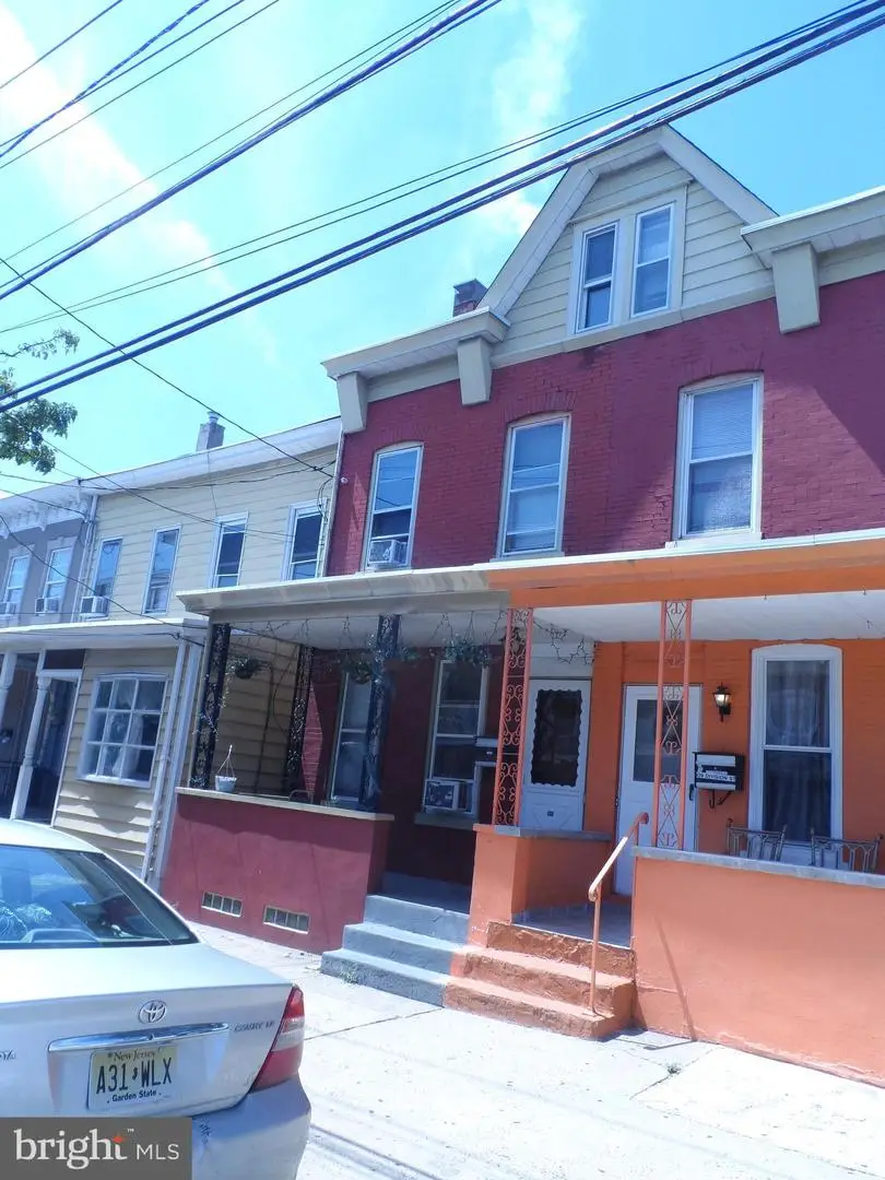 111 Division St, Trenton, NJ 08611 - #3