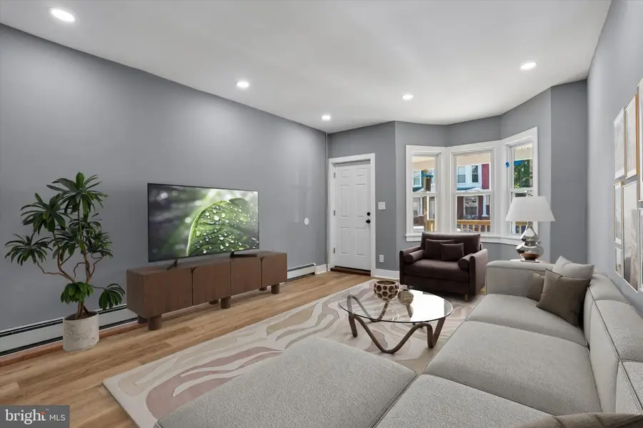 422 W Hanover St, Trenton, NJ 08618 - #3