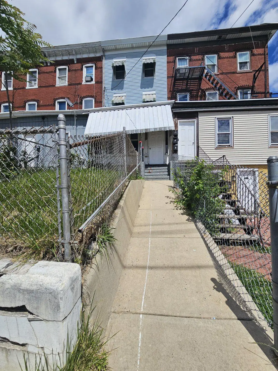 302 Pennington Ave, Trenton, NJ 08618 - #1
