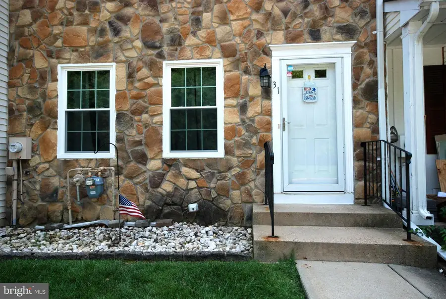 31 Dunmoor Ct S, Hamilton, NJ 08690 - #2