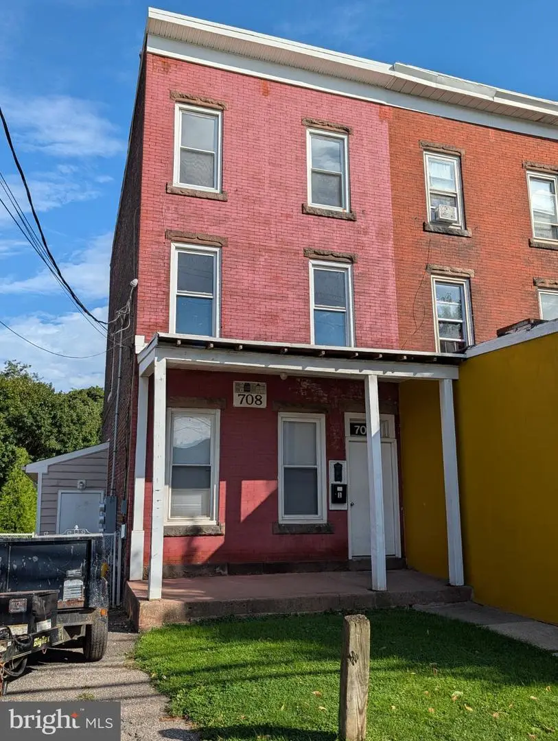 708 Brunswick Ave, Trenton, NJ 08638 - #1