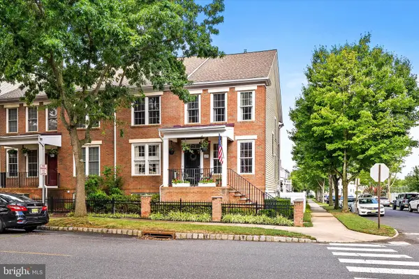 129 Heritage St, ROBBINSVILLE, NJ 08691