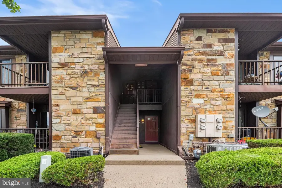 27 Gena Ct, Hamilton, NJ 08690 - #2
