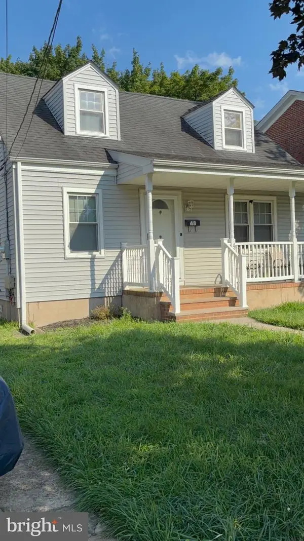 48 Redwood Ave, HAMILTON, NJ 08610