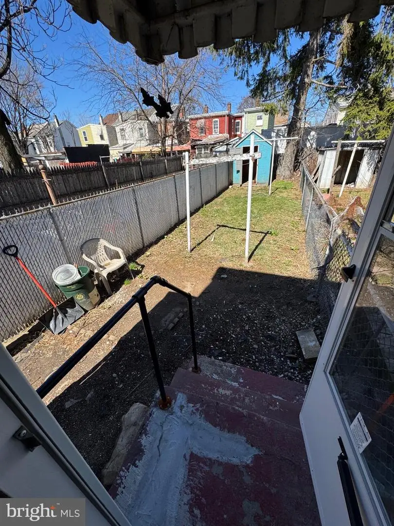 8 Elm St, Trenton, NJ 08611 - #3