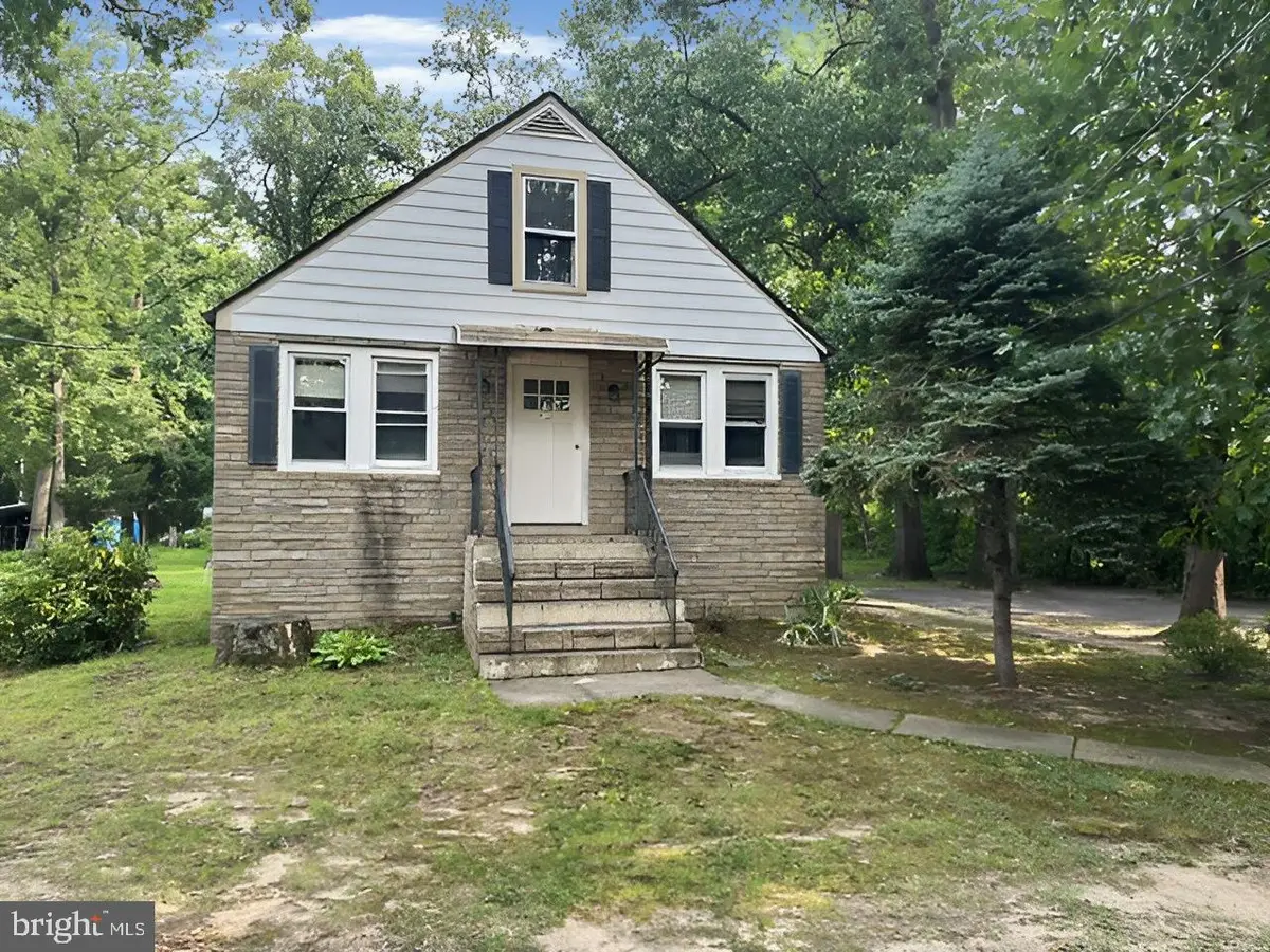 268 Sloan Ave, Hamilton, NJ 08619 - #1