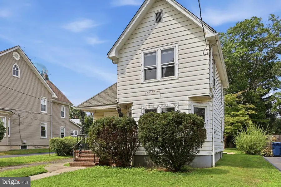 128 Center St, Hightstown, NJ 08520 - #2