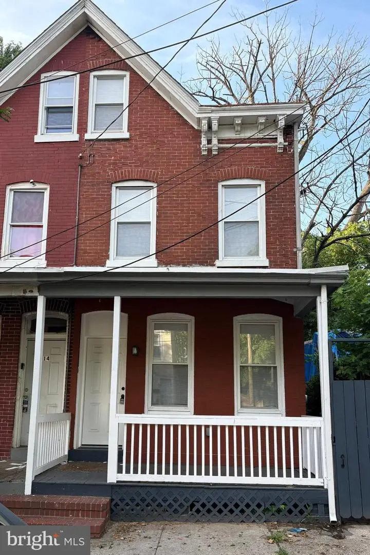 16 Landing St, Trenton, NJ 08611 - #1