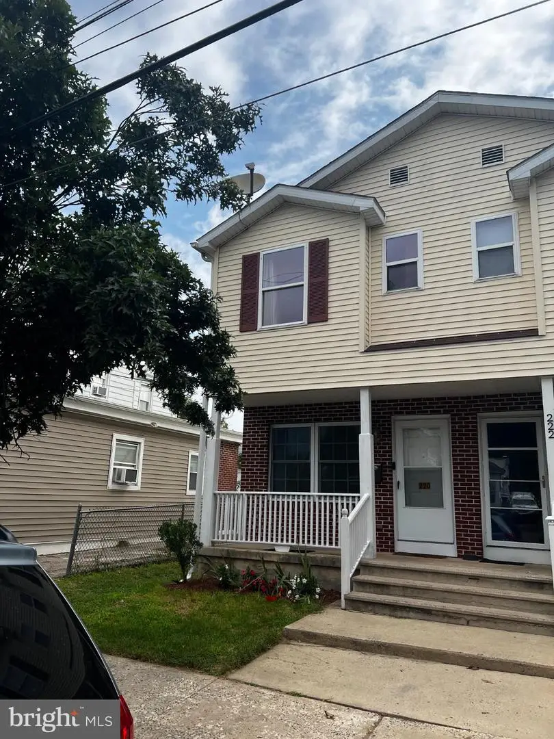 220 Franklin St, Trenton, NJ 08611 - #1