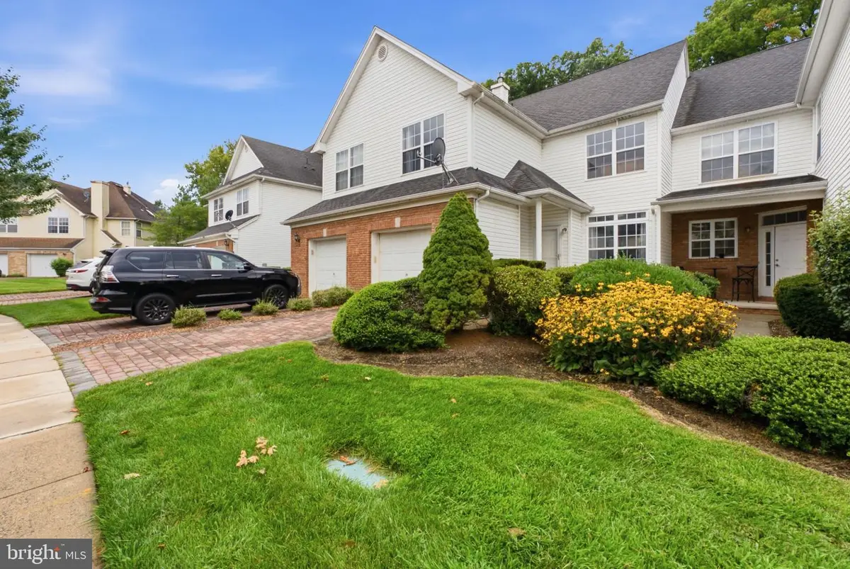 37 Shelley Cir, East Windsor, NJ 08520 - #1