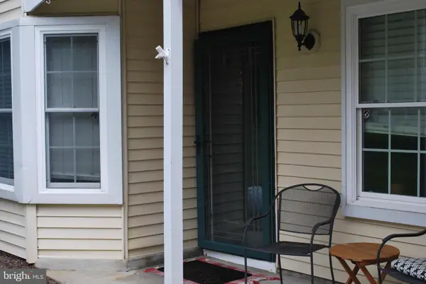 5 Powell Ct, HIGHTSTOWN, NJ 08520