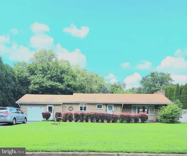 18 Diane Dr, TRENTON, NJ 08628