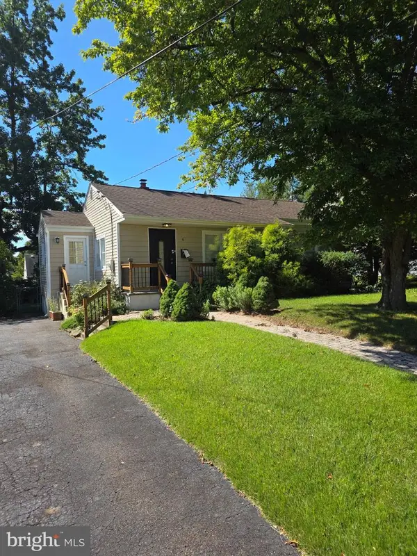 6 Conover Ave, EWING TWP, NJ 08638