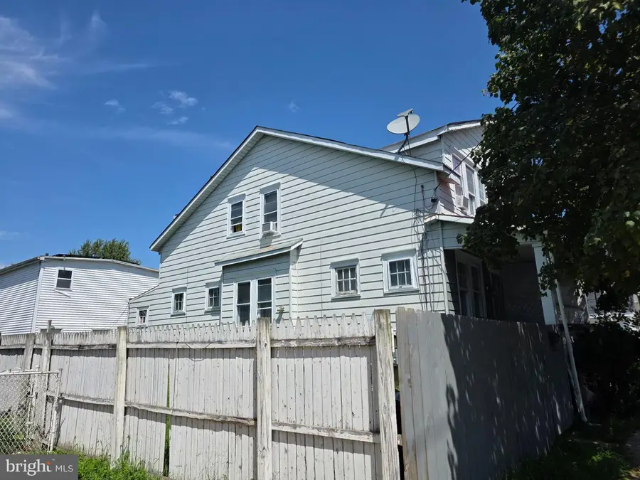 572--574 Emmett Ave, Trenton, NJ 08629 - #2