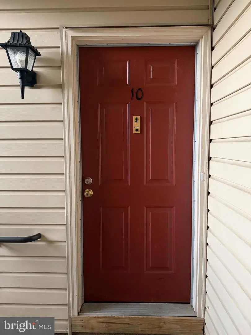 10 Vocek Ct, Lawrence, NJ 08648 - #1