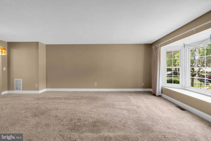 16 Dunmoor Ct N, Hamilton, NJ 08690 - #3