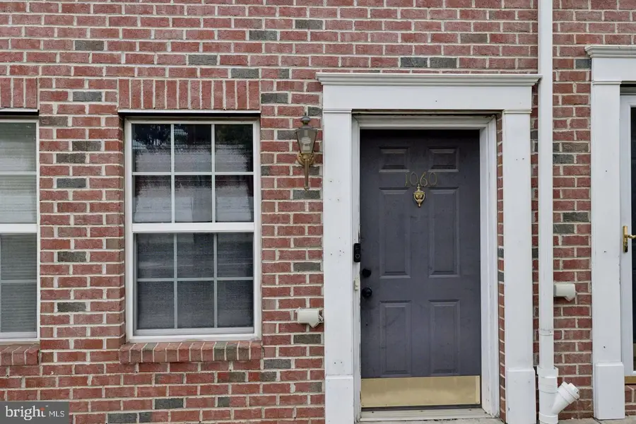 1060 Lamberton St, Trenton, NJ 08611 - #3