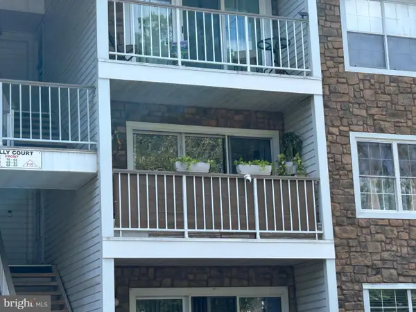 63 Holly, TRENTON, NJ 08619