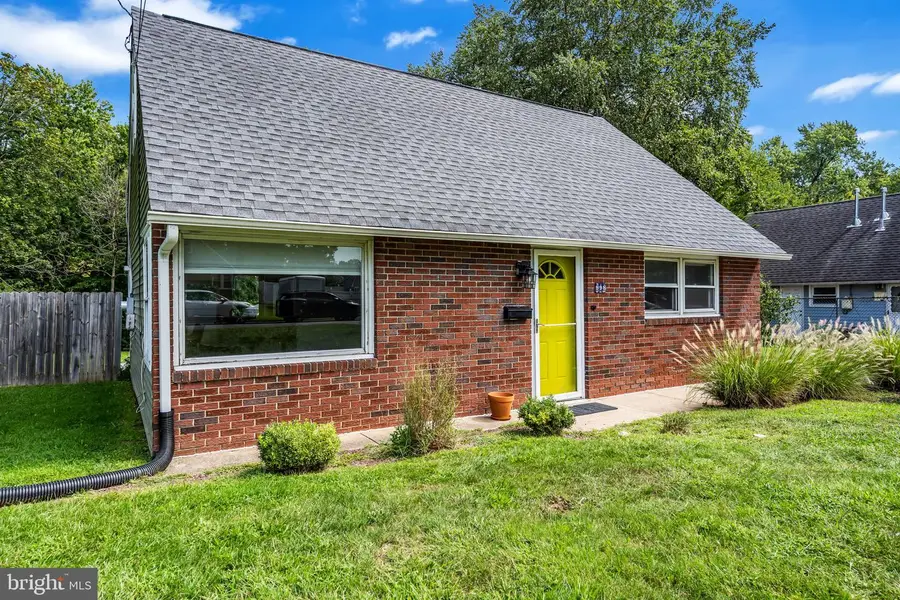 998 Terrace Blvd, Ewing, NJ 08618 - #2