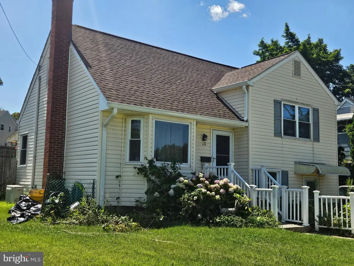 13 Morton Ave, Hamilton, NJ 08610 - #1